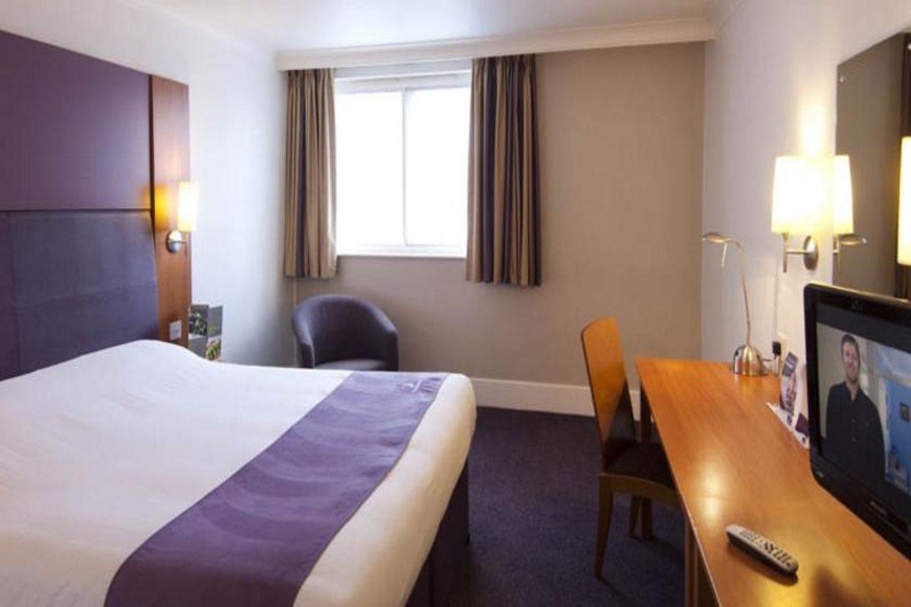 Premier Inn Barnsley Wombwell Dış mekan fotoğraf